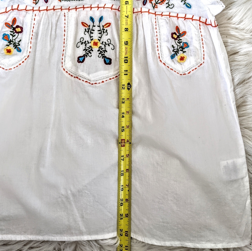 🔴SOLD🔴 Bila SMALL Peasant Blouse Embroidered Top - Picture 7 of 8